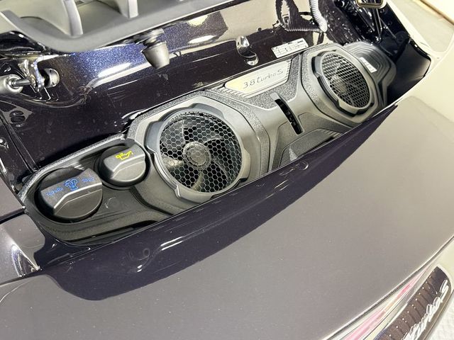 2021 Porsche 911 Turbo S - 23045021 - 30