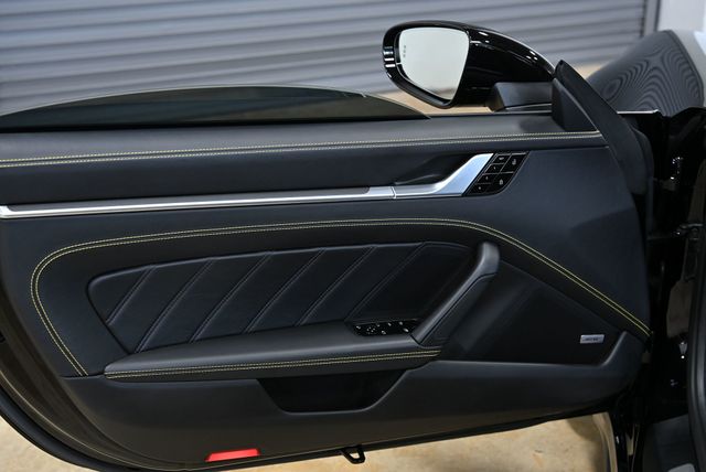 2021 Porsche 911 Turbo S Cabriolet - 22974289 - 29