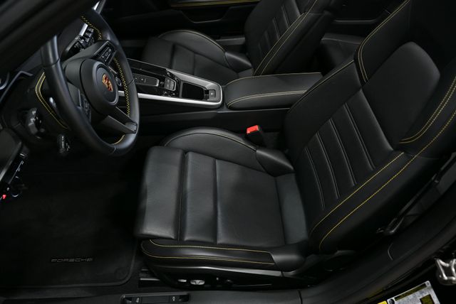 2021 Porsche 911 Turbo S Cabriolet - 22974289 - 32