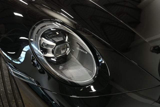 2021 Porsche 911 Turbo S Cabriolet - 22974289 - 3