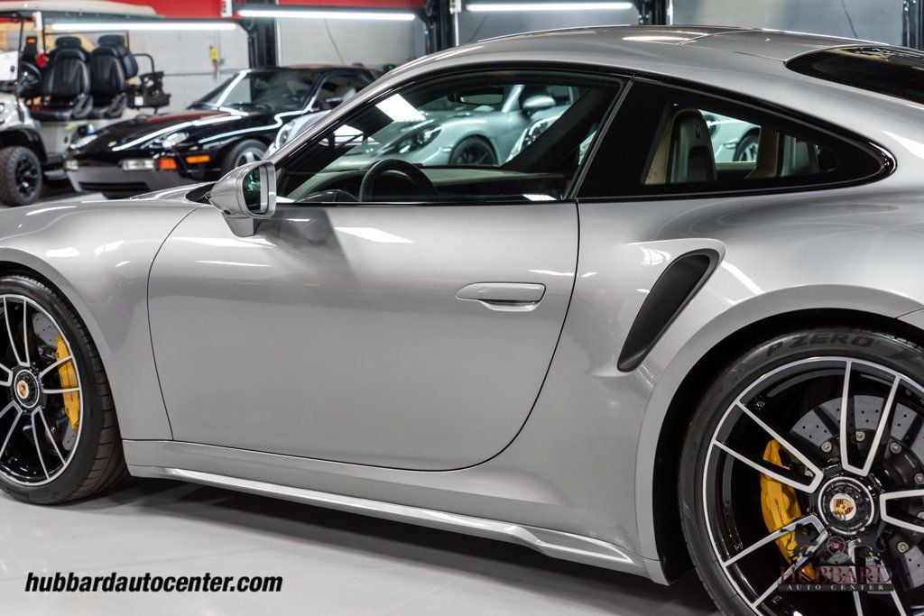 2021 Porsche 911 Turbo S Coupe - 22640091 - 39