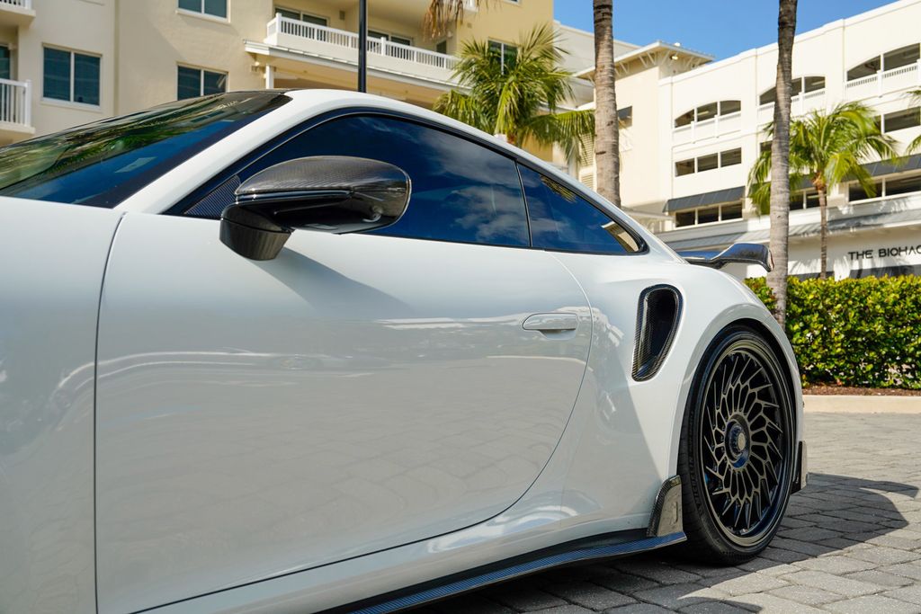 2021 Porsche 911 Turbo S Coupe - 23018169 - 10