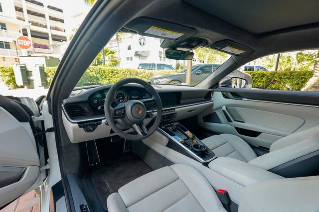 2021 Porsche 911 Turbo S Coupe - 23018169 - 2