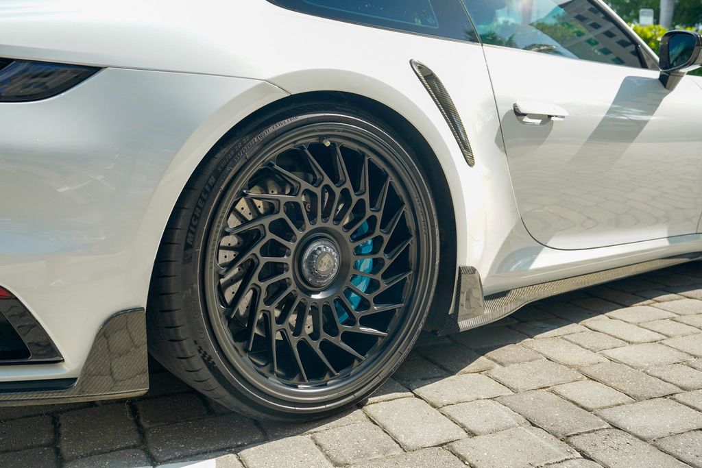 2021 Porsche 911 Turbo S Coupe - 23018169 - 53