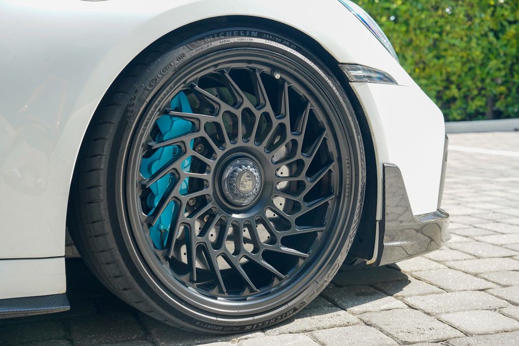 2021 Porsche 911 Turbo S Coupe - 23018169 - 54