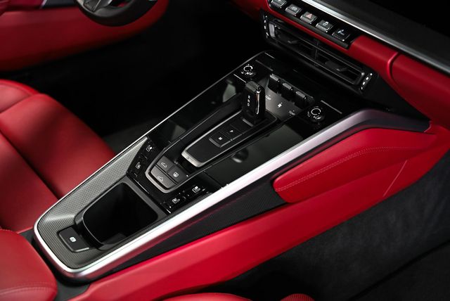 2021 Porsche 911 Turbo S Coupe - 22964833 - 36