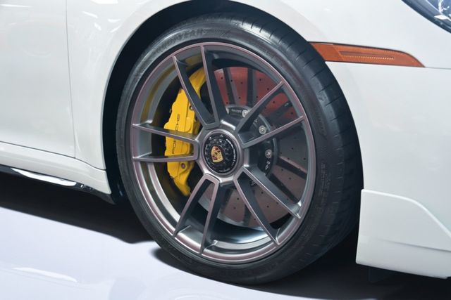 2021 Porsche 911 Turbo S Coupe - 23067900 - 11