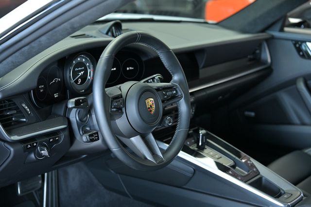 2021 Porsche 911 Turbo S Coupe - 23067900 - 16
