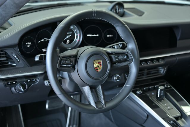 2021 Porsche 911 Turbo S Coupe - 23067900 - 19