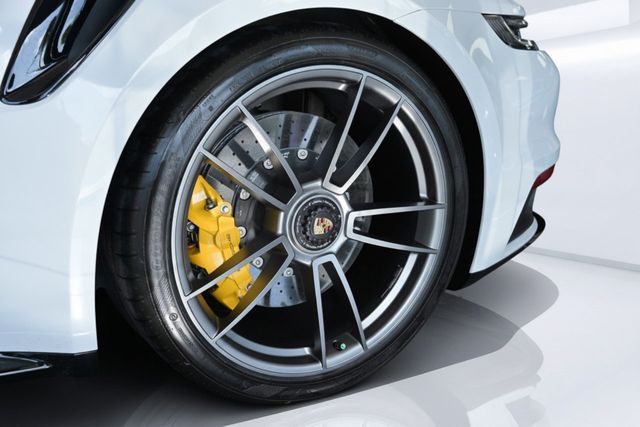 2021 Porsche 911 Turbo S Coupe - 23067900 - 8