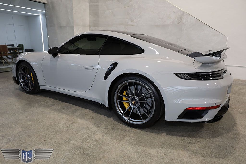 2021 Porsche 911 Turbo S Coupe - 22748371 - 4