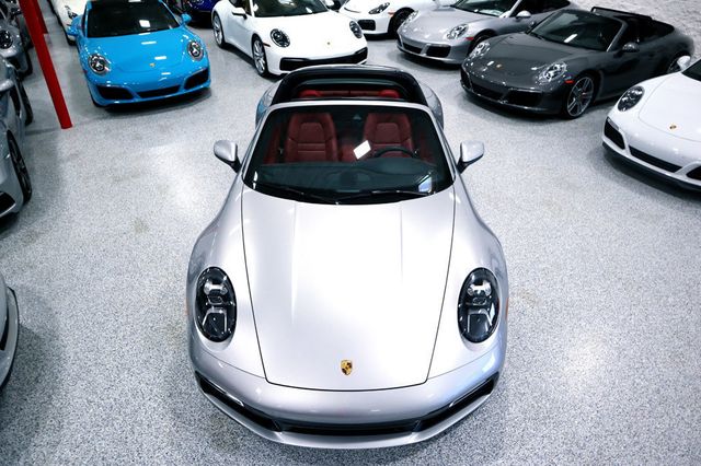 2021 Porsche 911 TARGA 4S GT SILVER...5,795 Miles...TARGA 4S  - 22484082 - 17