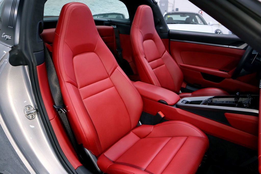 2021 Porsche 911 TARGA 4S GT SILVER...5,795 Miles...TARGA 4S  - 22484082 - 21