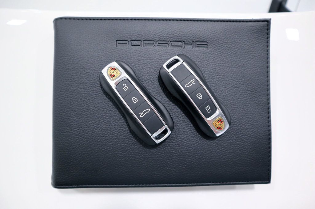 2021 Porsche 911 TARGA 4S GT SILVER...5,795 Miles...TARGA 4S  - 22484082 - 39