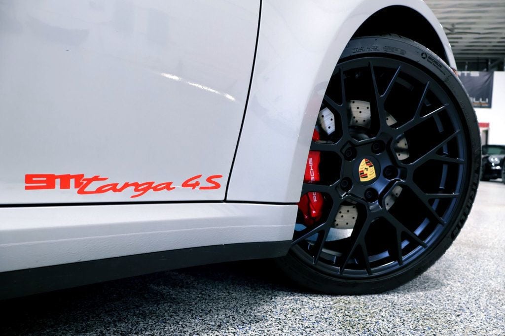 2021 Porsche CARRERA TARGA 4S GT SILVER...5,795 Miles...TARGA 4S  - 22484082 - 37