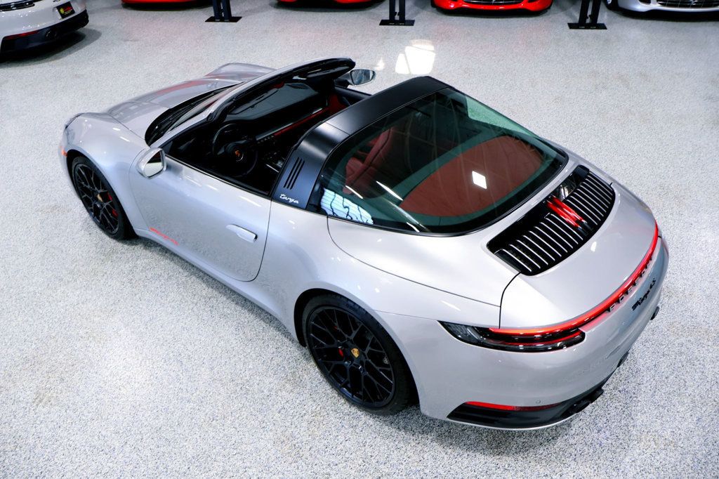 2021 Porsche 911 Targa 4S photo 7