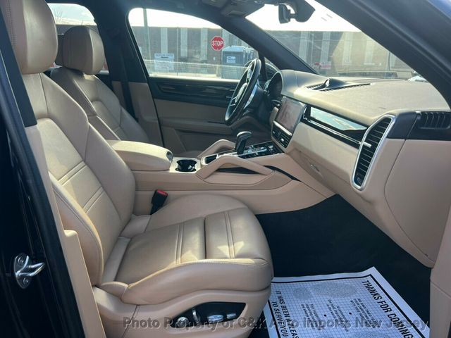 2021 Porsche Cayenne  - 22954468 - 35
