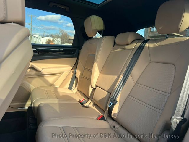 2021 Porsche Cayenne  - 22954468 - 42