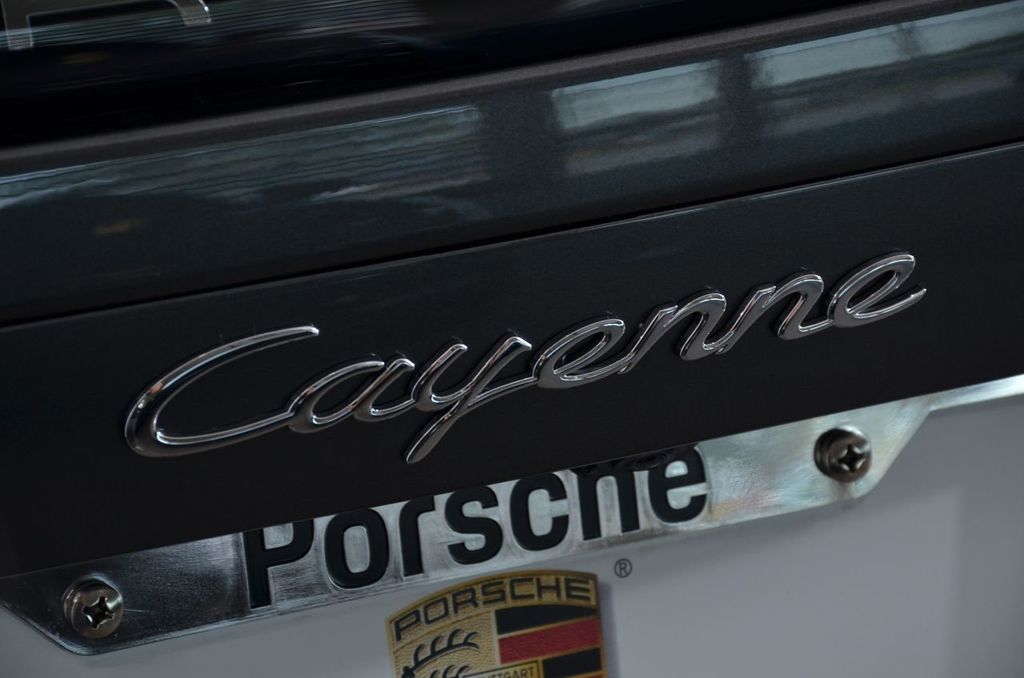 2021 Porsche Cayenne AWD - 20839804 - 18