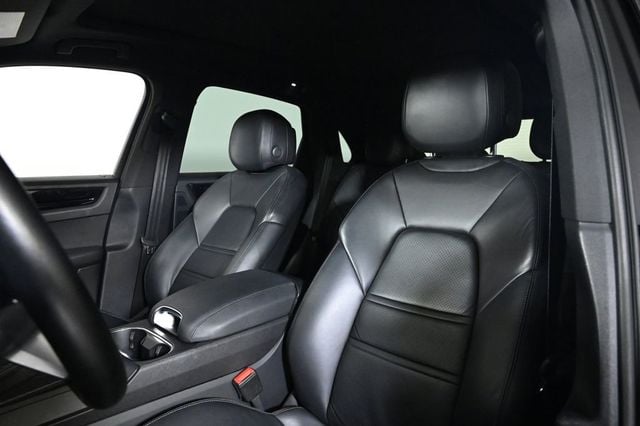 2021 Porsche Cayenne AWD - 23035232 - 4