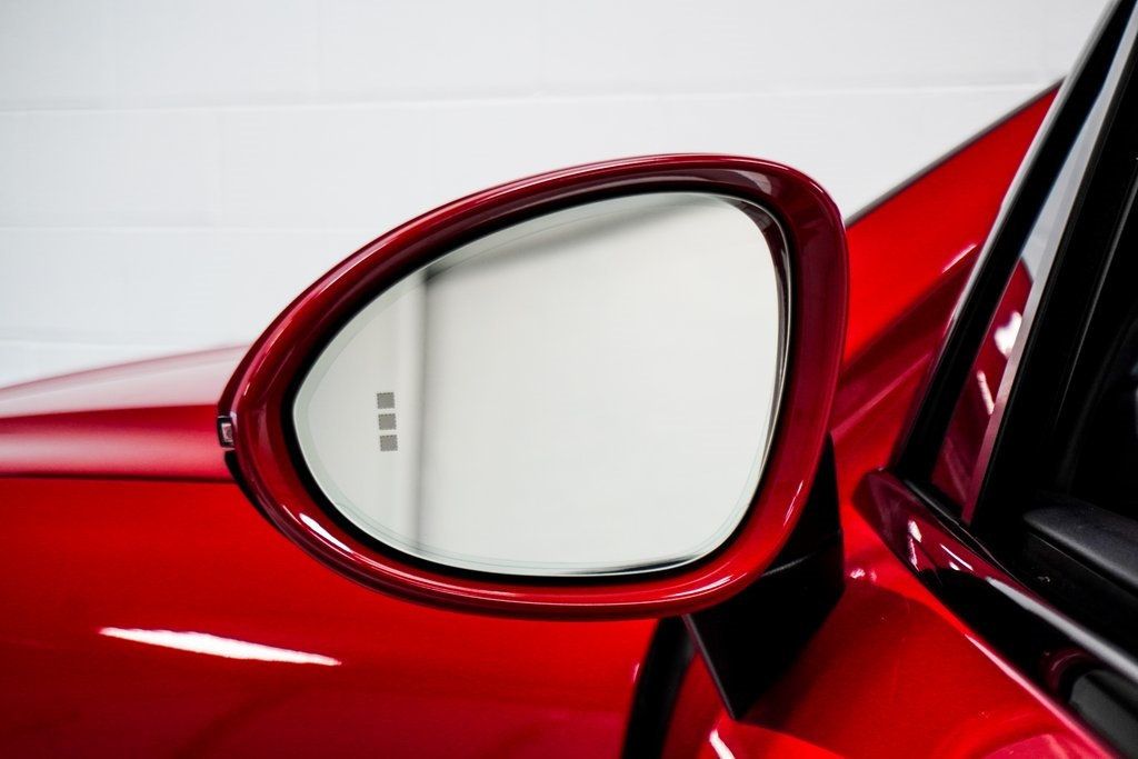 2021 Porsche Cayenne Base photo 16