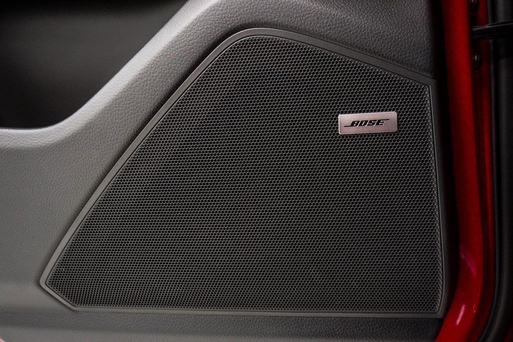 2021 Porsche Cayenne Base photo 21