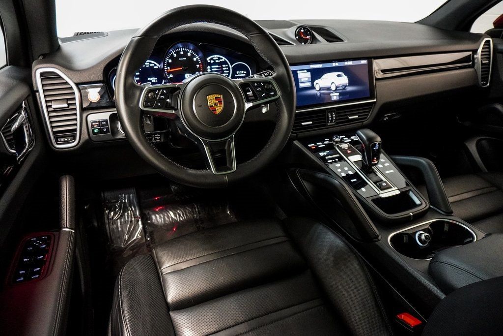 2021 Porsche Cayenne Base photo 27