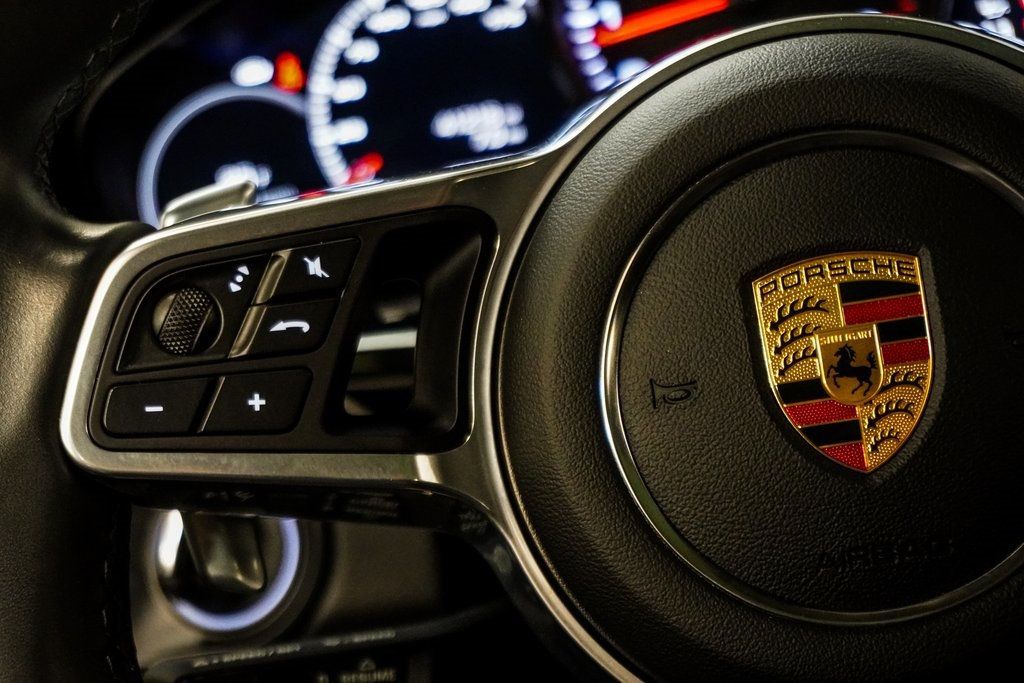 2021 Porsche Cayenne Base photo 30