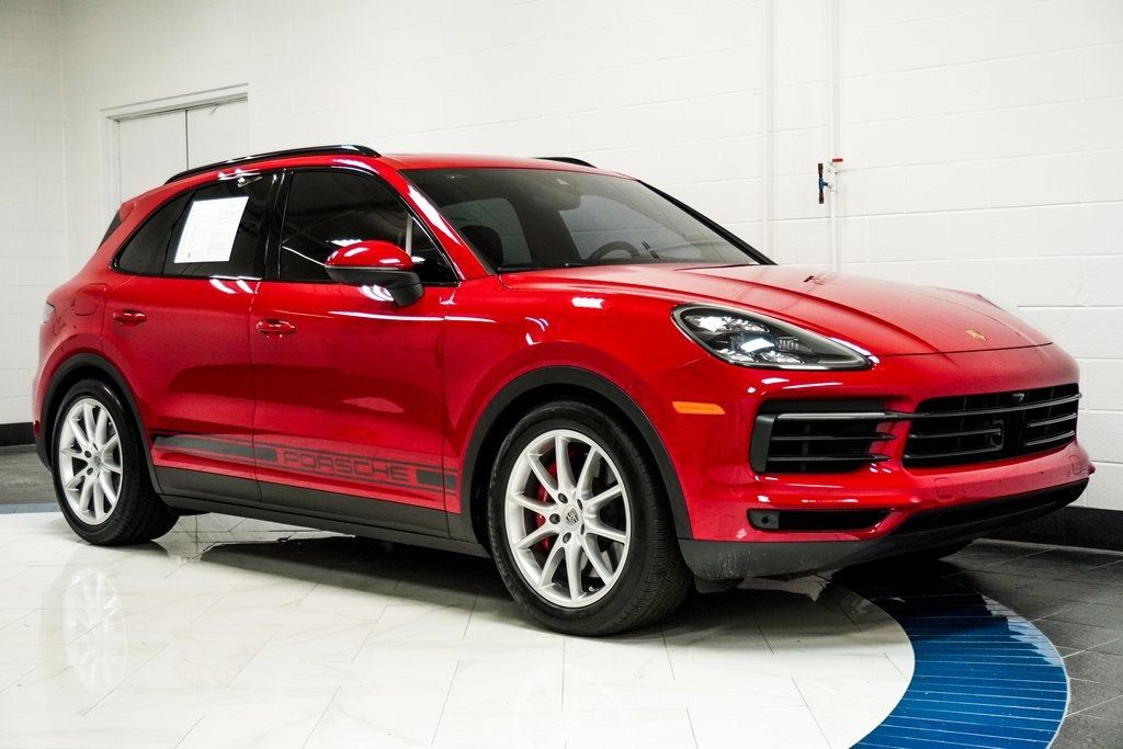 2021 Porsche Cayenne Base photo 4