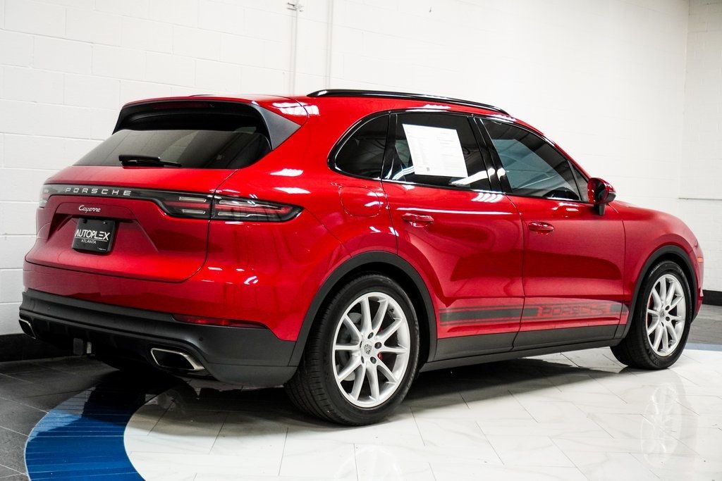2021 Porsche Cayenne Base photo 5