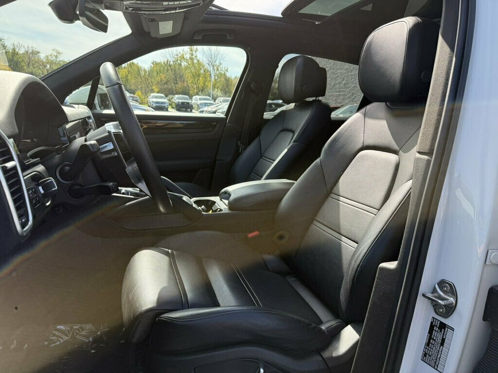 2021 Porsche Cayenne AWD - 23093558 - 14