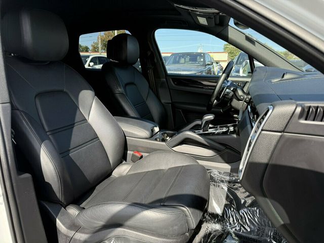 2021 Porsche Cayenne AWD - 23093558 - 15