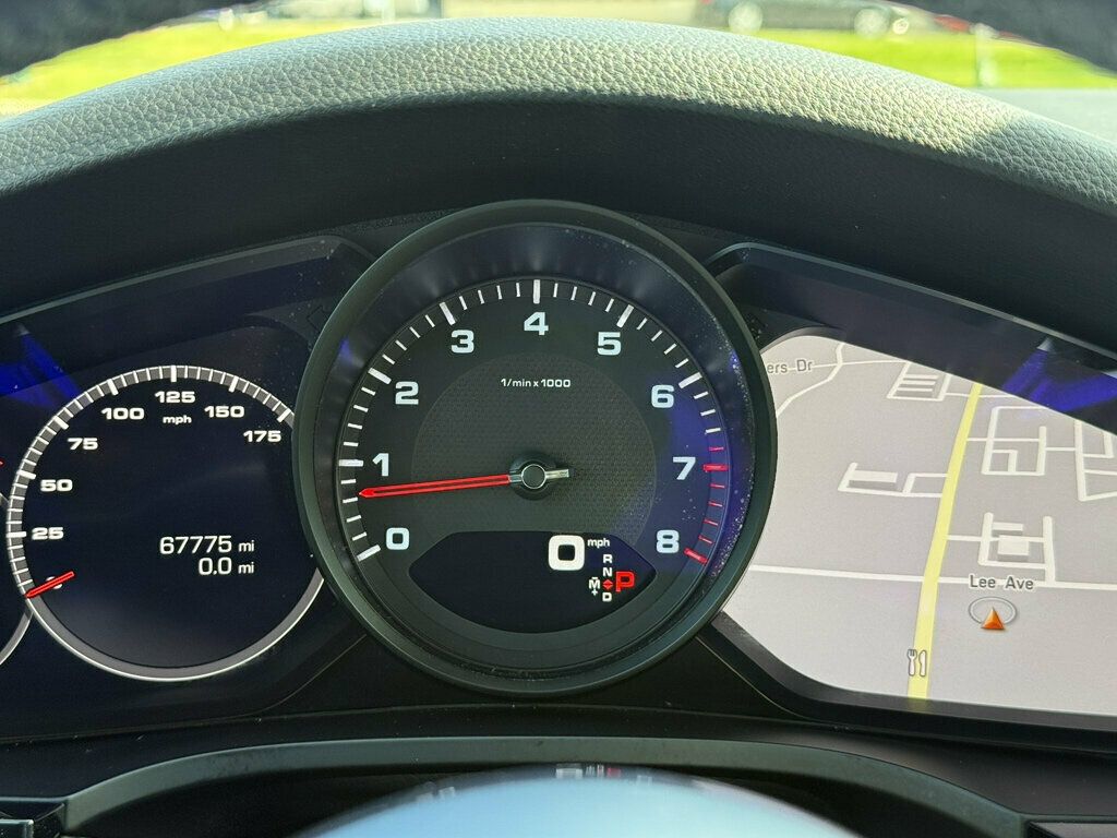 2021 Porsche Cayenne AWD - 23093558 - 27
