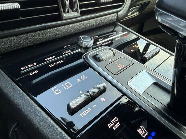 2021 Porsche Cayenne AWD - 23093558 - 33