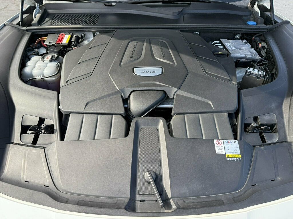 2021 Porsche Cayenne AWD - 23093558 - 38