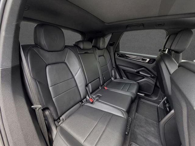 2021 Porsche Cayenne AWD, PAN SUNROOF, NAVIGATION, 19" WHEELS, HEATED SEATS - 23038893 - 10