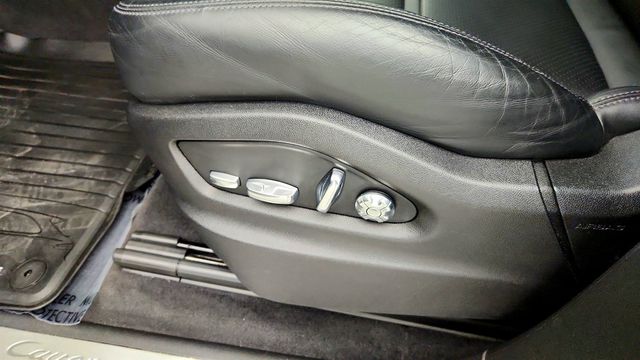 2021 Porsche Cayenne AWD w/ Premium Pkg & 21'' Wheels - 23079700 - 10