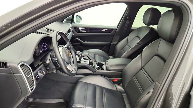 2021 Porsche Cayenne AWD w/ Premium Pkg & 21'' Wheels - 23079700 - 18