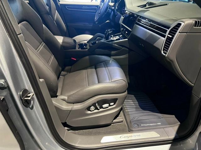 2021 Porsche Cayenne Cayenne/AdaptiveCruiseControl/HtdSteeringWheel/Htd&CldSeats - 23078854 - 34