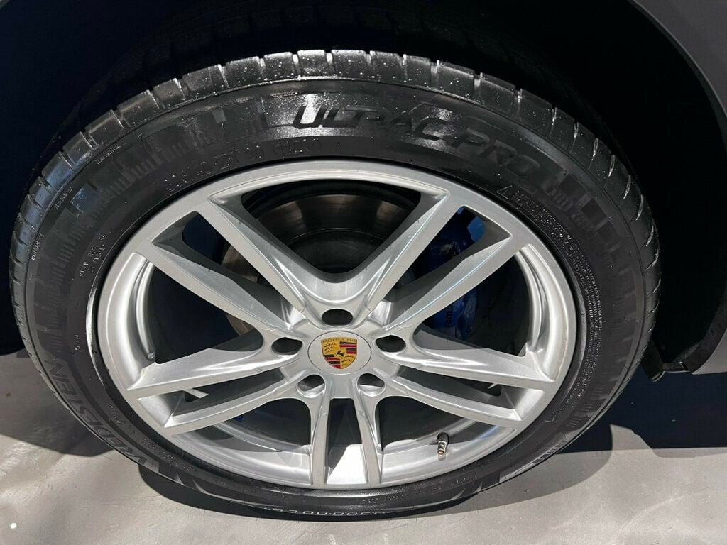 2021 Porsche Cayenne Cayenne/AdaptiveCruiseControl/HtdSteeringWheel/Htd&CldSeats - 23078854 - 38