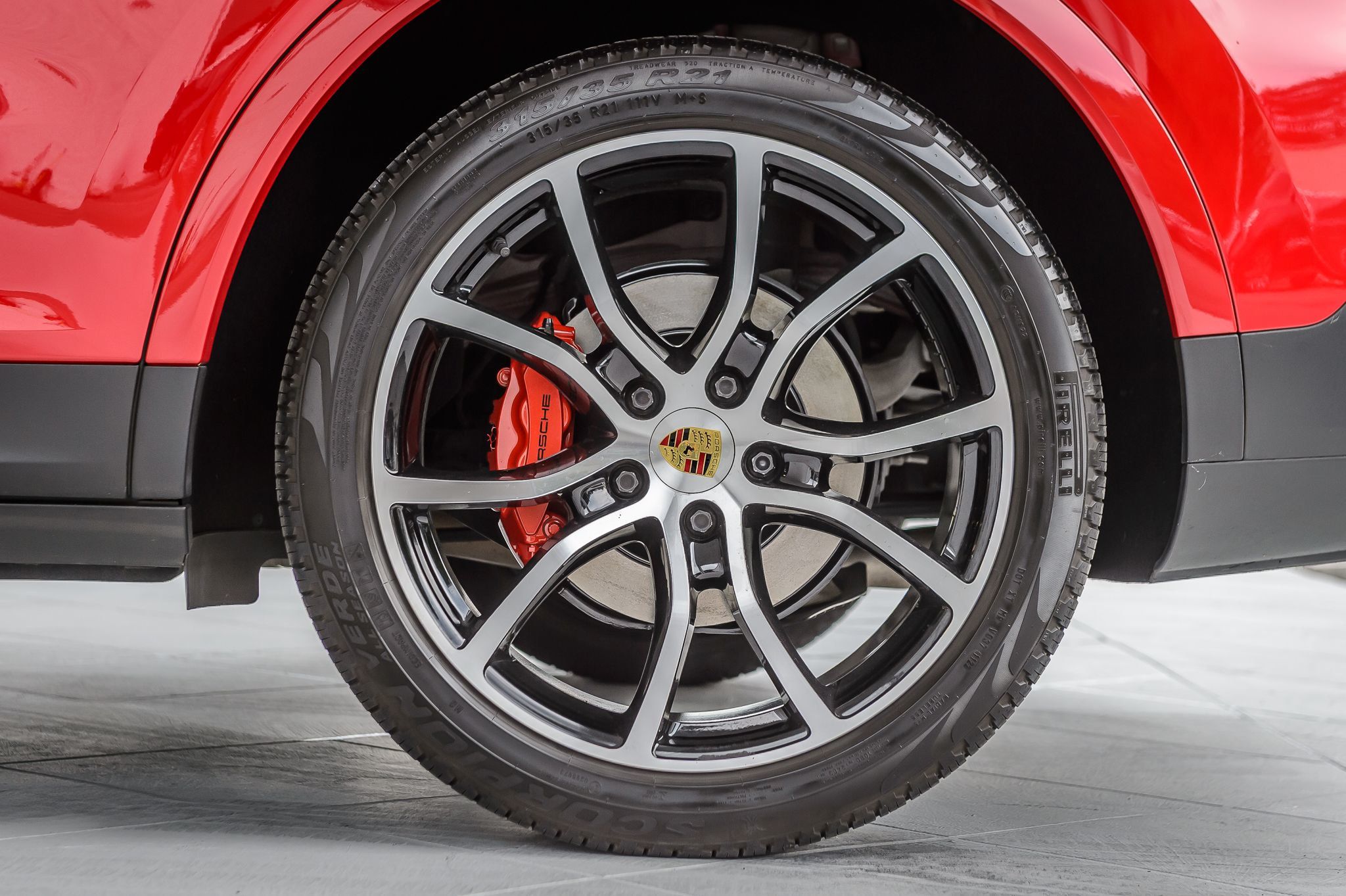 2021 Porsche Cayenne photo 14