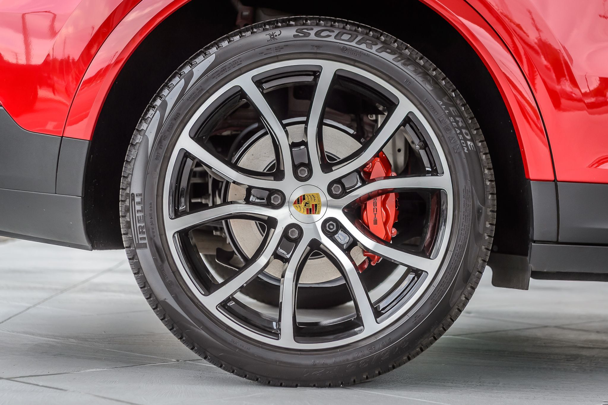 2021 Porsche Cayenne photo 15