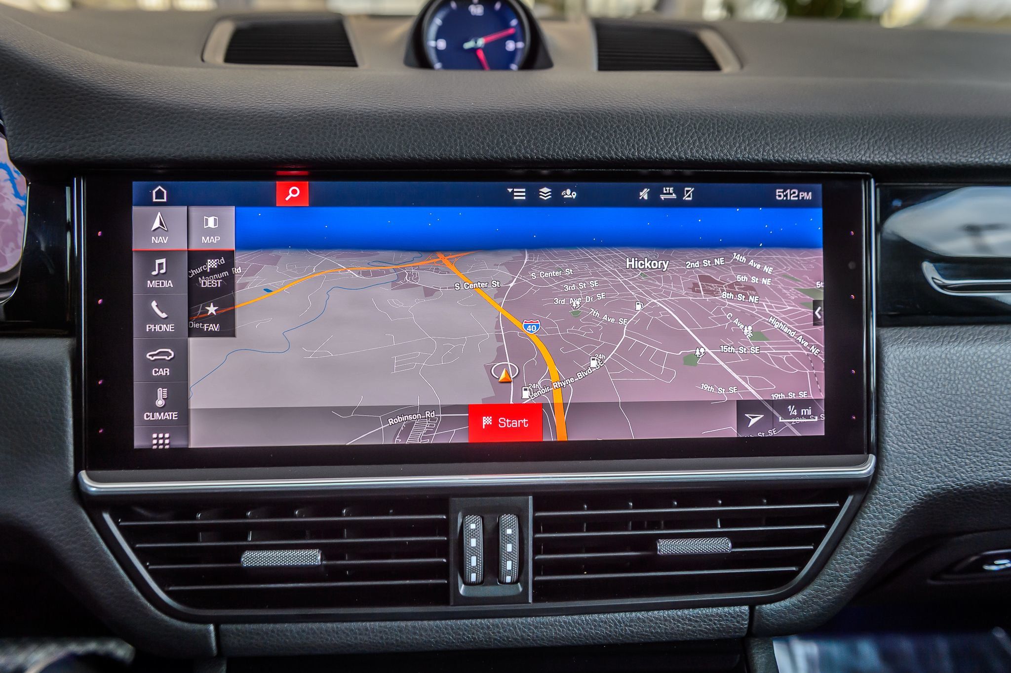 2021 Porsche Cayenne photo 29