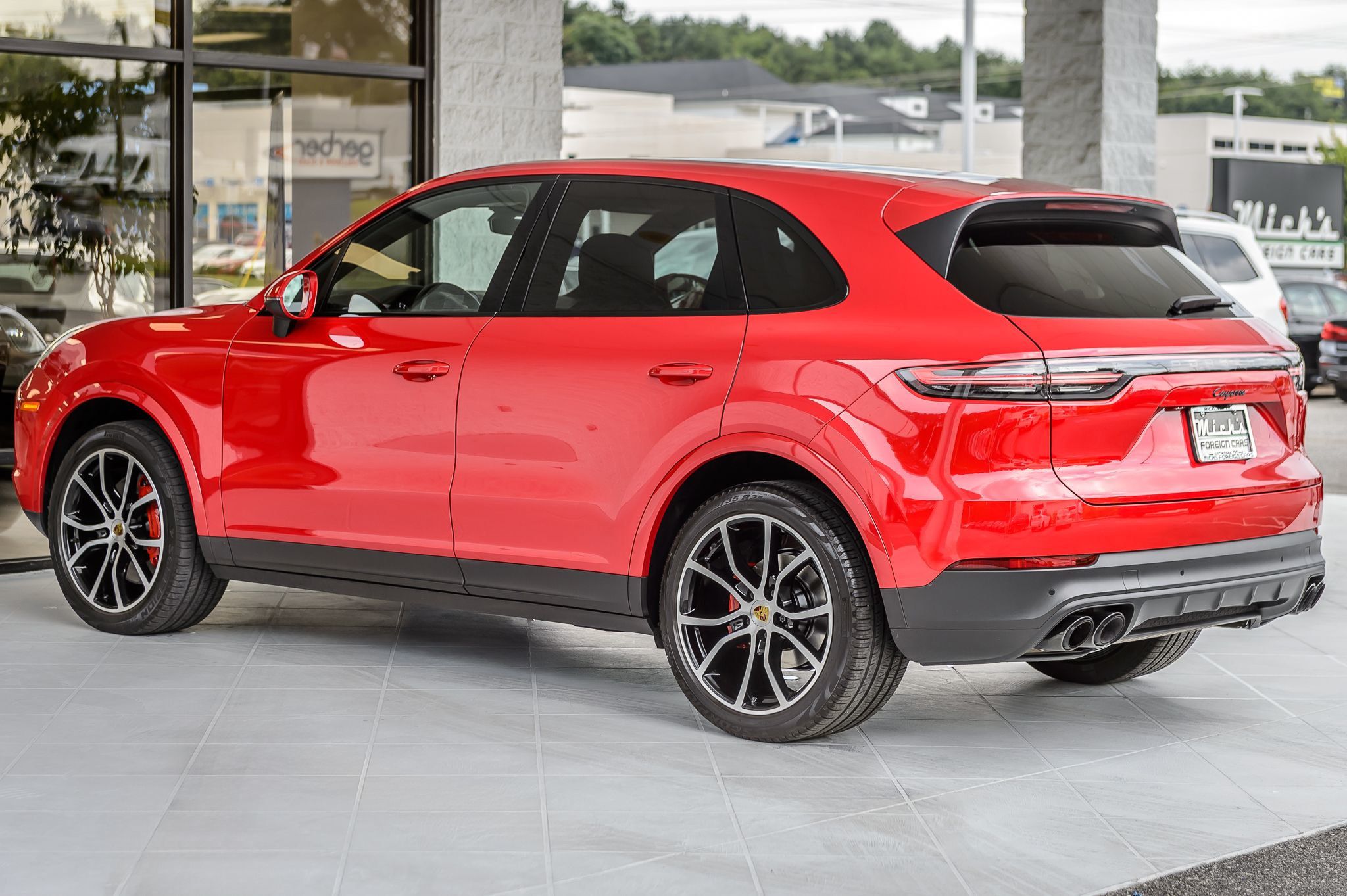 2021 Porsche Cayenne photo 7