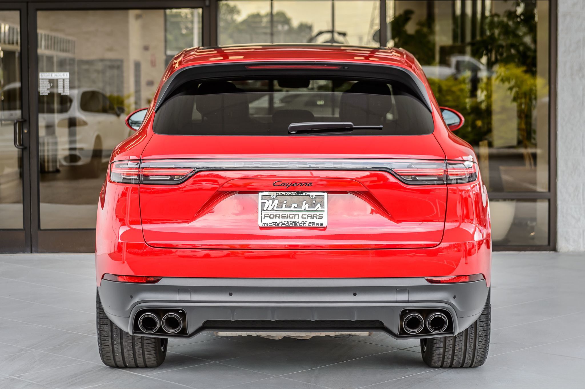 2021 Porsche Cayenne photo 8