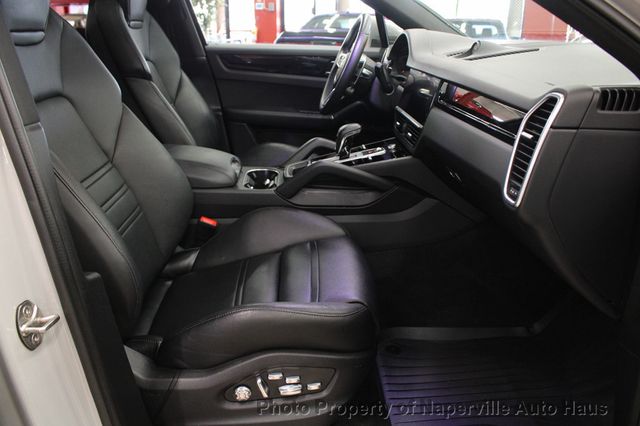2021 Porsche Cayenne Coupe AWD - 23037944 - 42