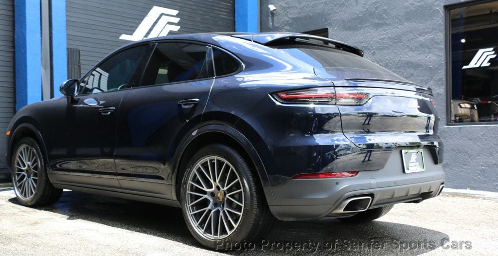 2021 Porsche Cayenne Coupe AWD - 22495700 - 4