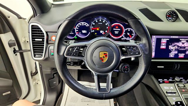 2021 Porsche Cayenne Coupe AWD w/ Premium Package Plus & Surround View - 23029482 - 12