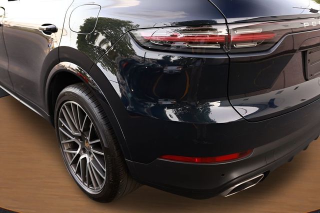 2021 Porsche Cayenne E-Hybrid AWD - 23034323 - 9