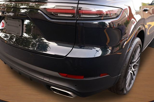 2021 Porsche Cayenne E-Hybrid AWD - 23034323 - 12